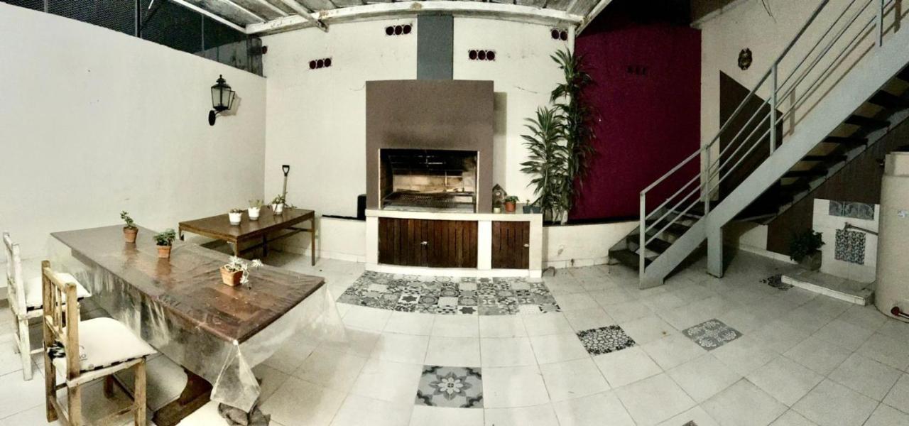 Casa Alvarado Hostel Salta Eksteriør bilde
