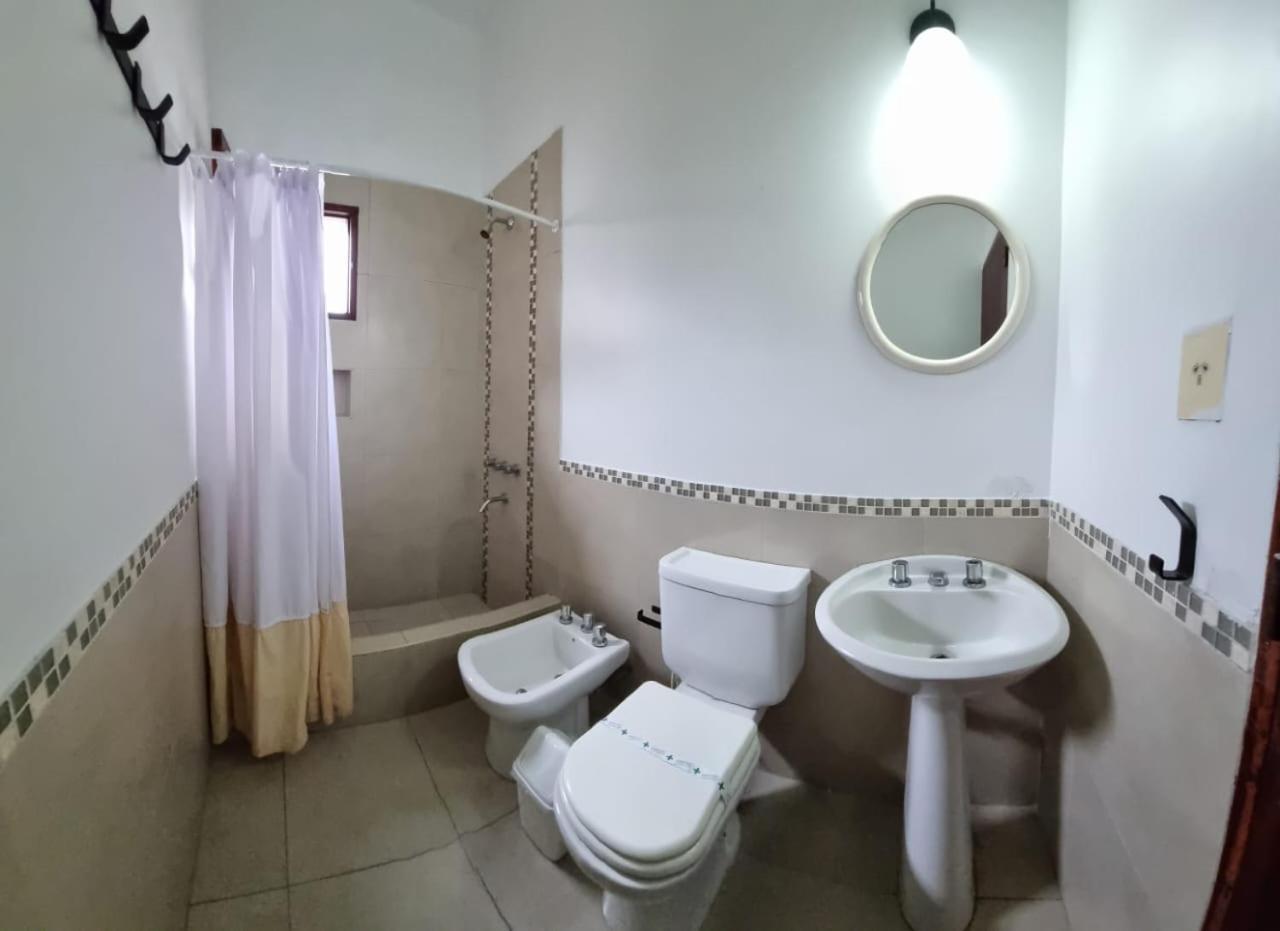 Casa Alvarado Hostel Salta Rom bilde