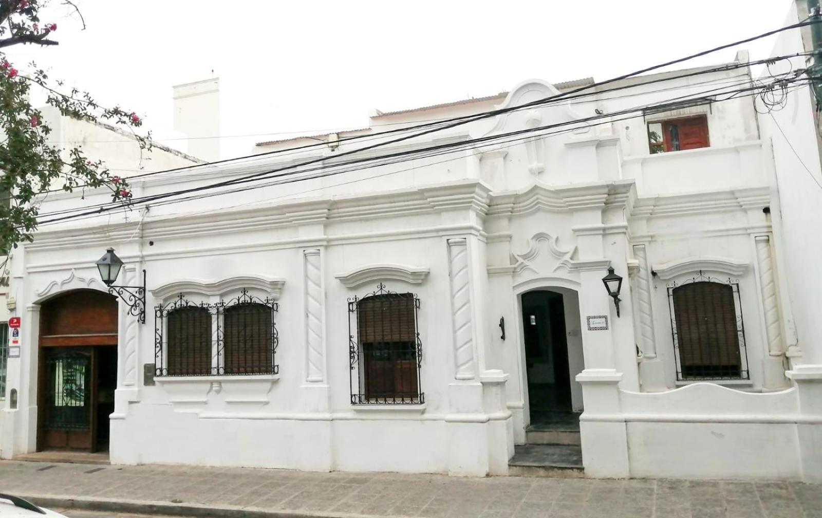 Casa Alvarado Hostel Salta Rom bilde